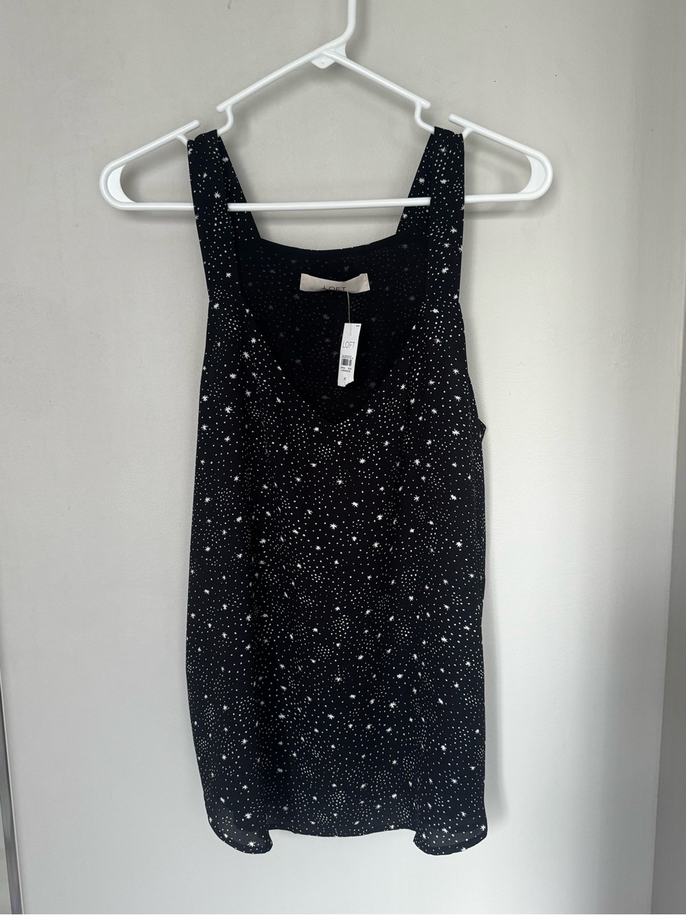 LOFT Starry Black & White Star Print V-Neck Cami Tank Top M NWT